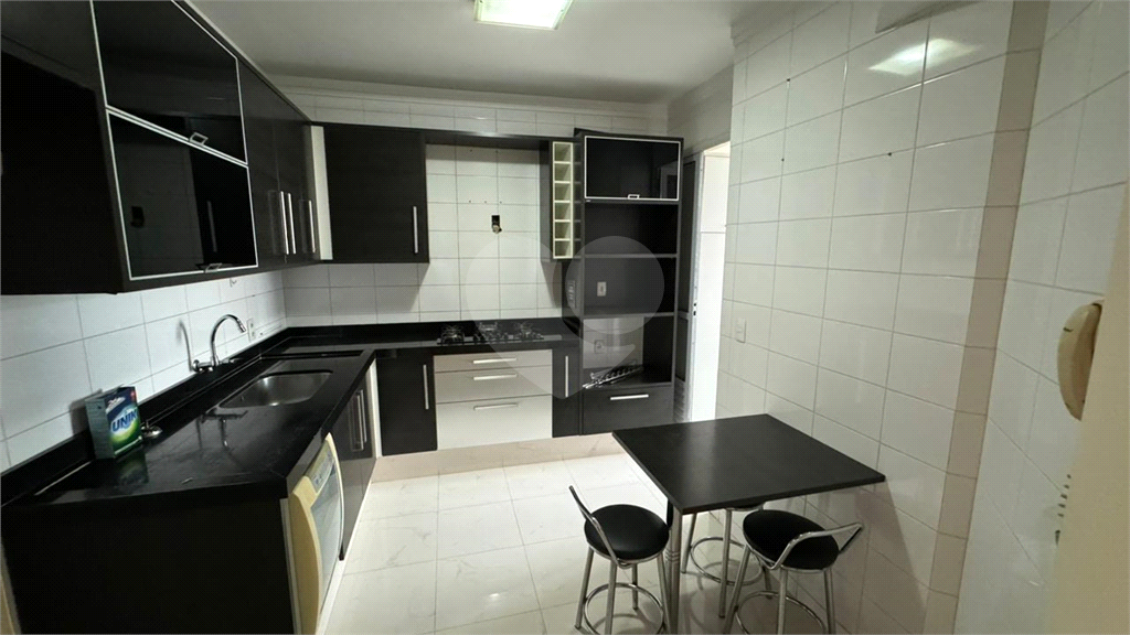 Apartamento à venda com 3 quartos, 85m² - Foto 21