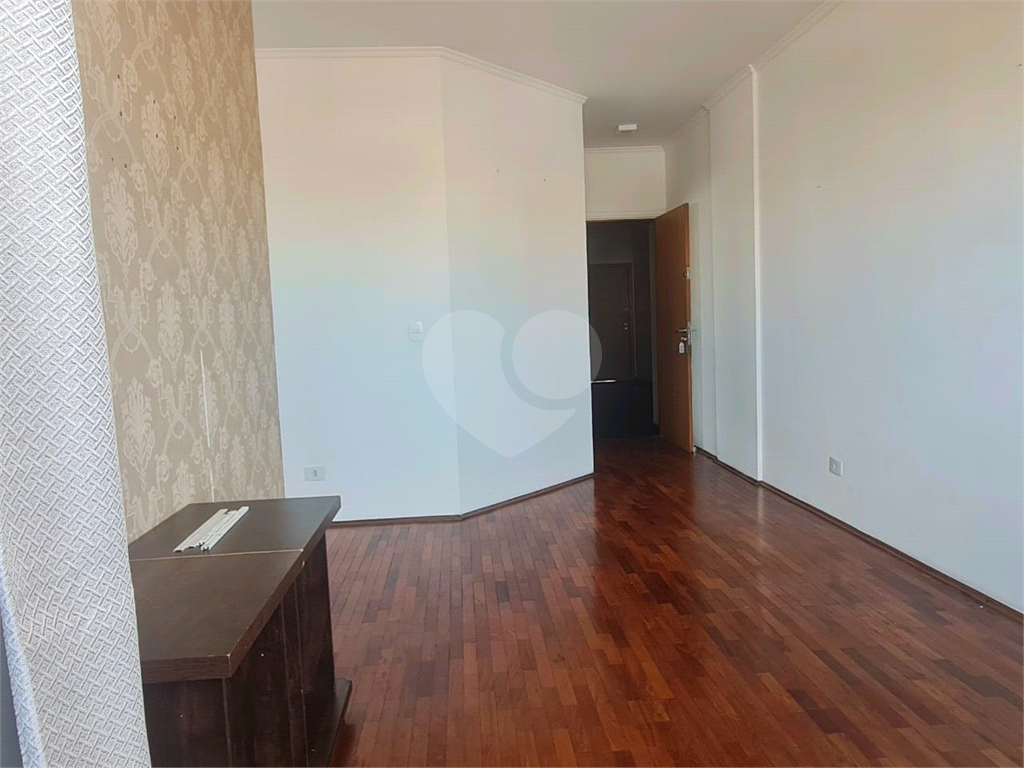 Apartamento à venda com 2 quartos, 72m² - Foto 4