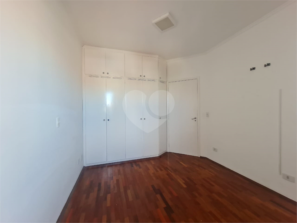 Apartamento à venda com 2 quartos, 72m² - Foto 24