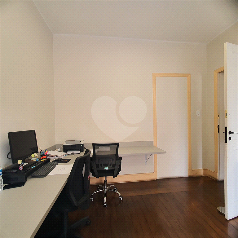 Casa Comercial de 165m² em Perdizes com 5 salas e 2 vagas