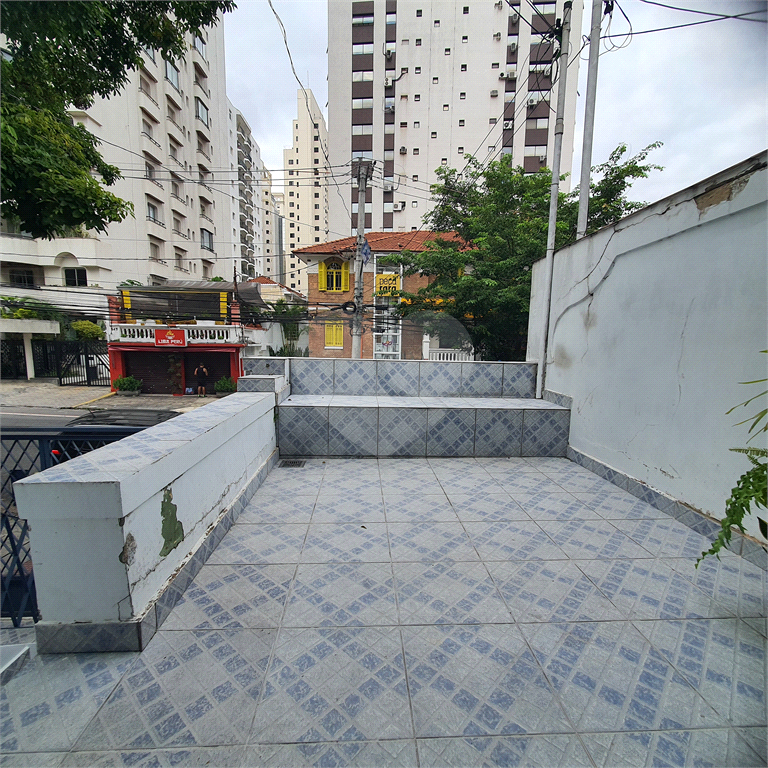 Casa Comercial de 165m² em Perdizes com 5 salas e 2 vagas
