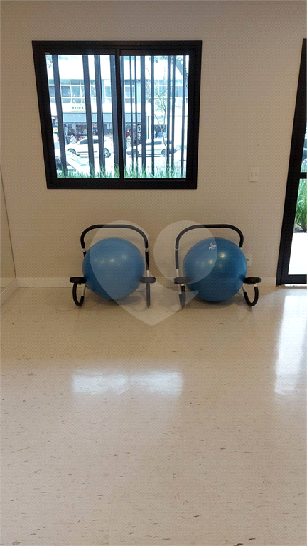 ESTÚDIO MOBILIADO NO CENTRO 
