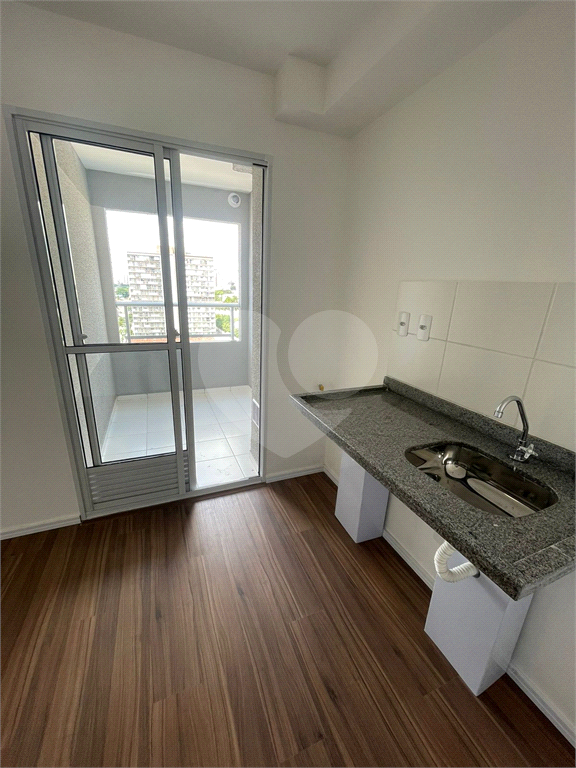 APARTAMENTO em LAPA