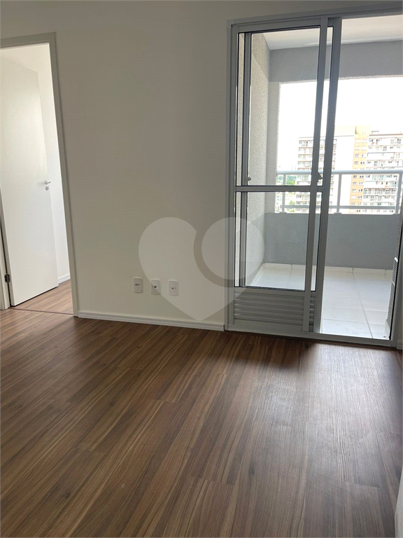 APARTAMENTO em LAPA