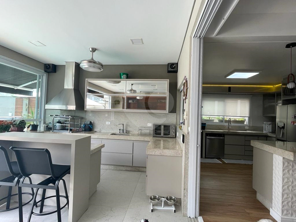 Casa a venda em Caraguatatuba