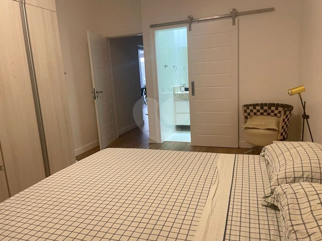 Casa a venda em Caraguatatuba