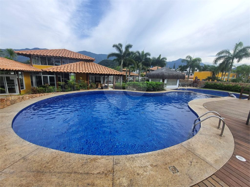 Casa a venda em Caraguatatuba