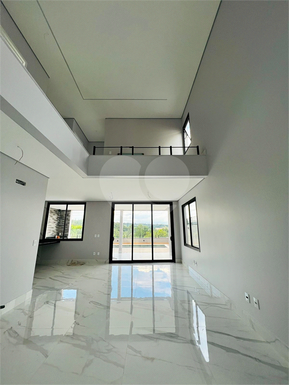 Casa de Condomínio à venda com 3 quartos, 264m² - Foto 4