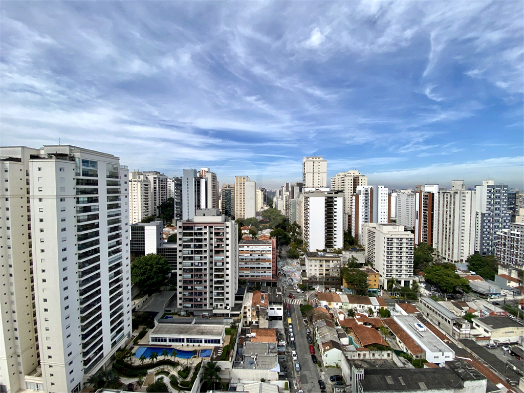 Apartamento à venda em Pinheiros