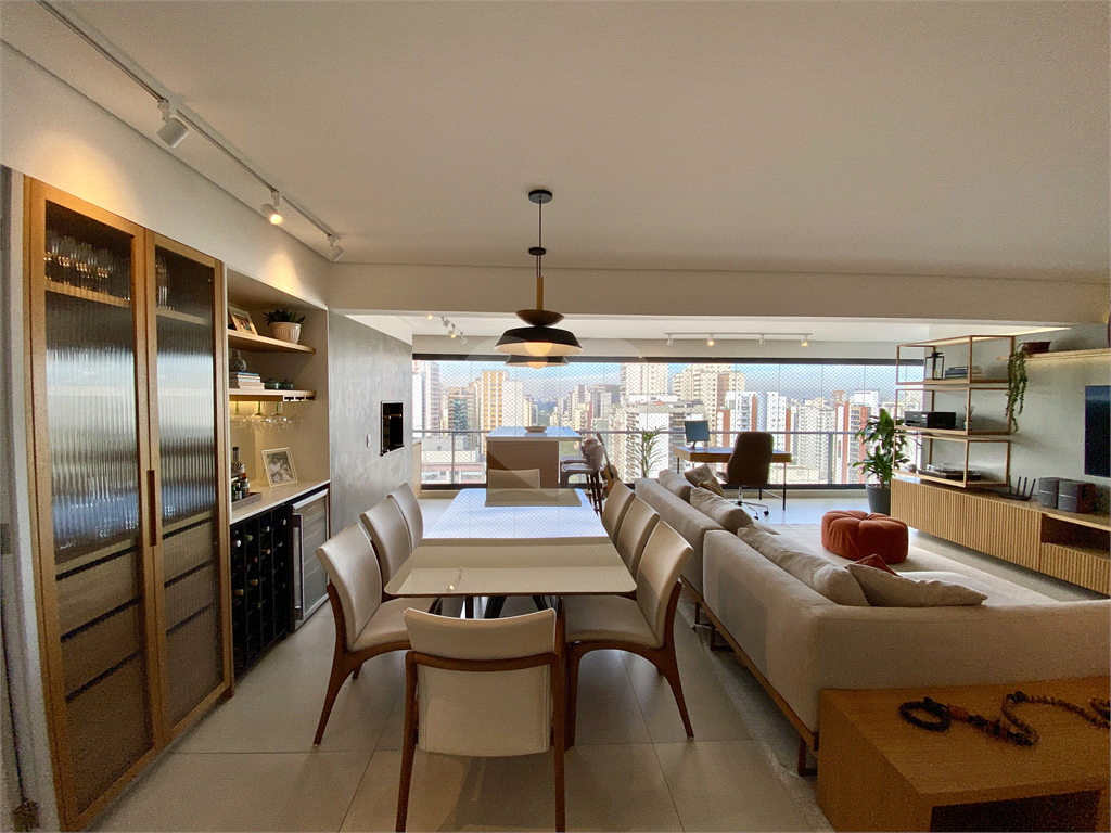 Apartamento à venda em Pinheiros