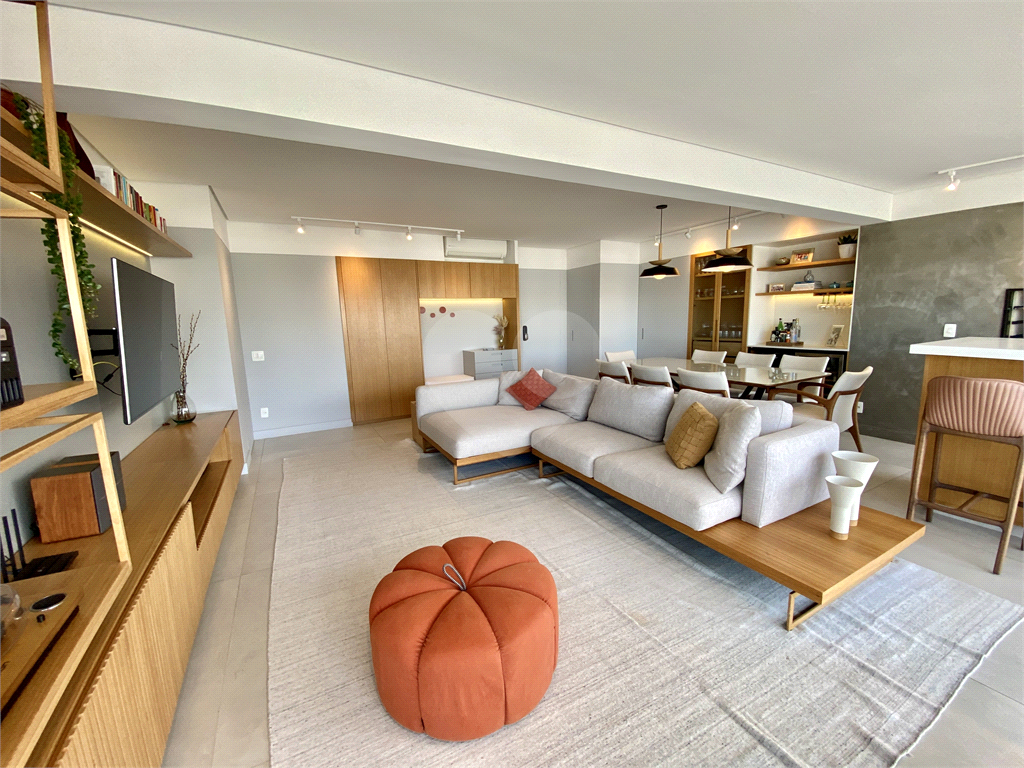 Apartamento à venda em Pinheiros