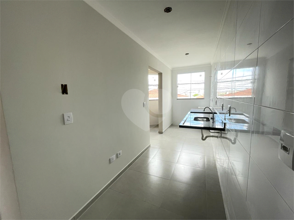 Imperdível! Apartamento Novo, 44m² úteis e 48m² total. No 1º Andar Disponível!