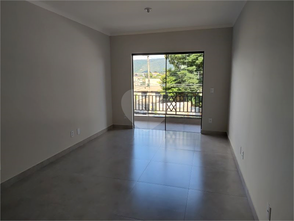 Sobrado à venda com 3 quartos, 175m² - Foto 4