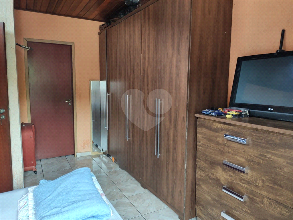 Casa de Condomínio à venda com 3 quartos, 190m² - Foto 14