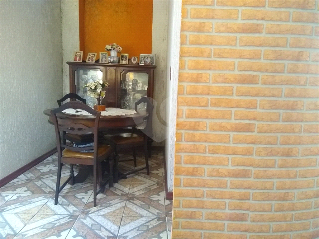 Casa de Condomínio à venda com 3 quartos, 190m² - Foto 23