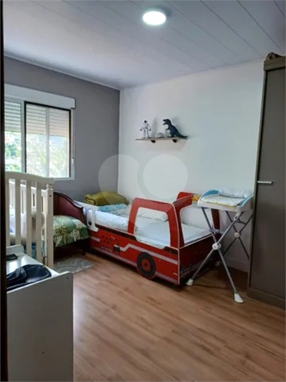 Casa à venda com 4 quartos, 218m² - Foto 4