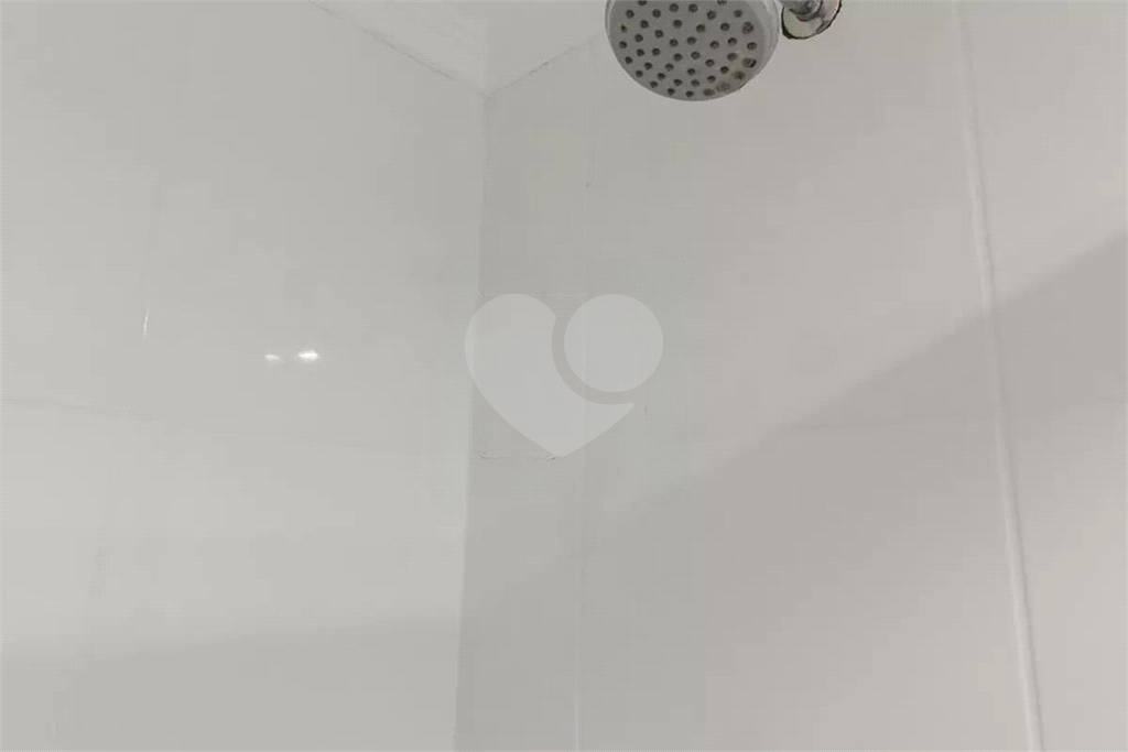 APARTAMENTO em CASA VERDE