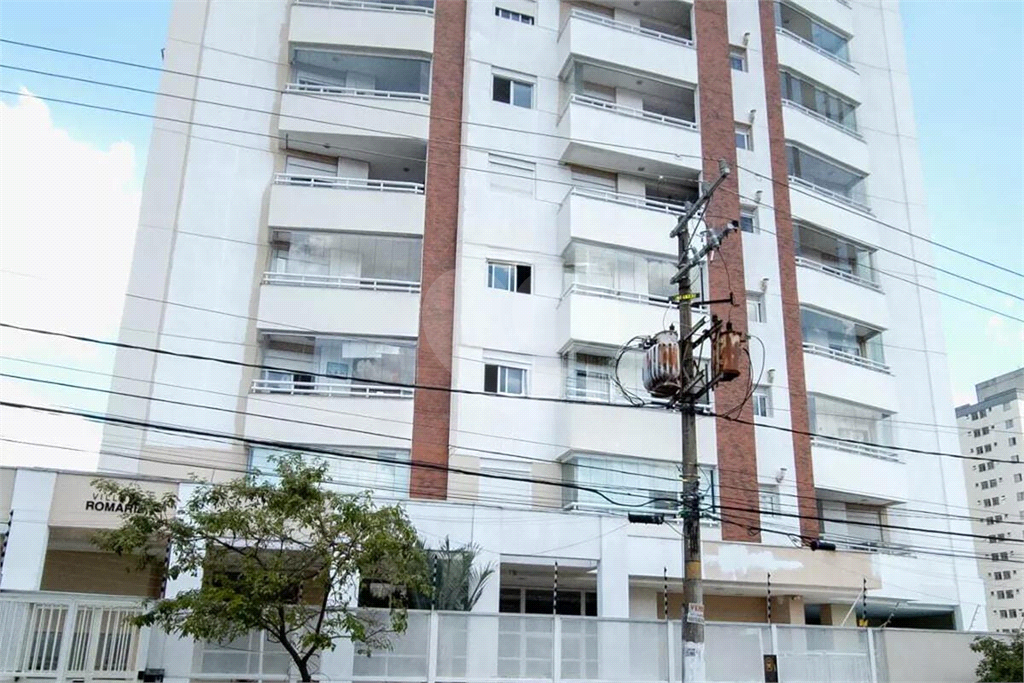 APARTAMENTO em CASA VERDE