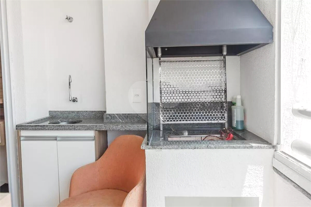 APARTAMENTO em CASA VERDE