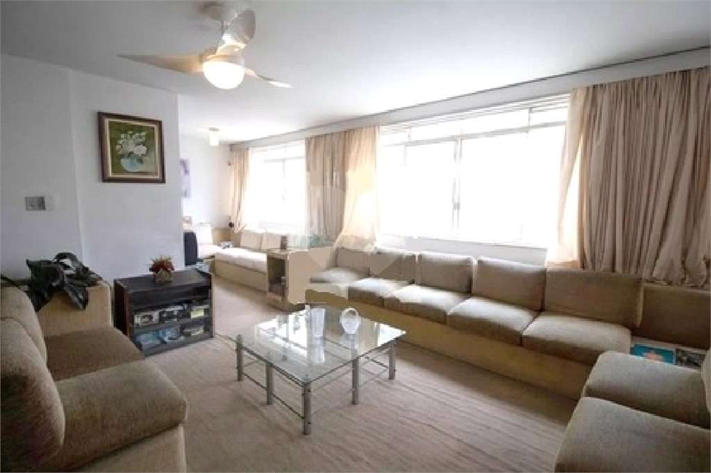 APARTAMENTO em JARDIM PAULISTA