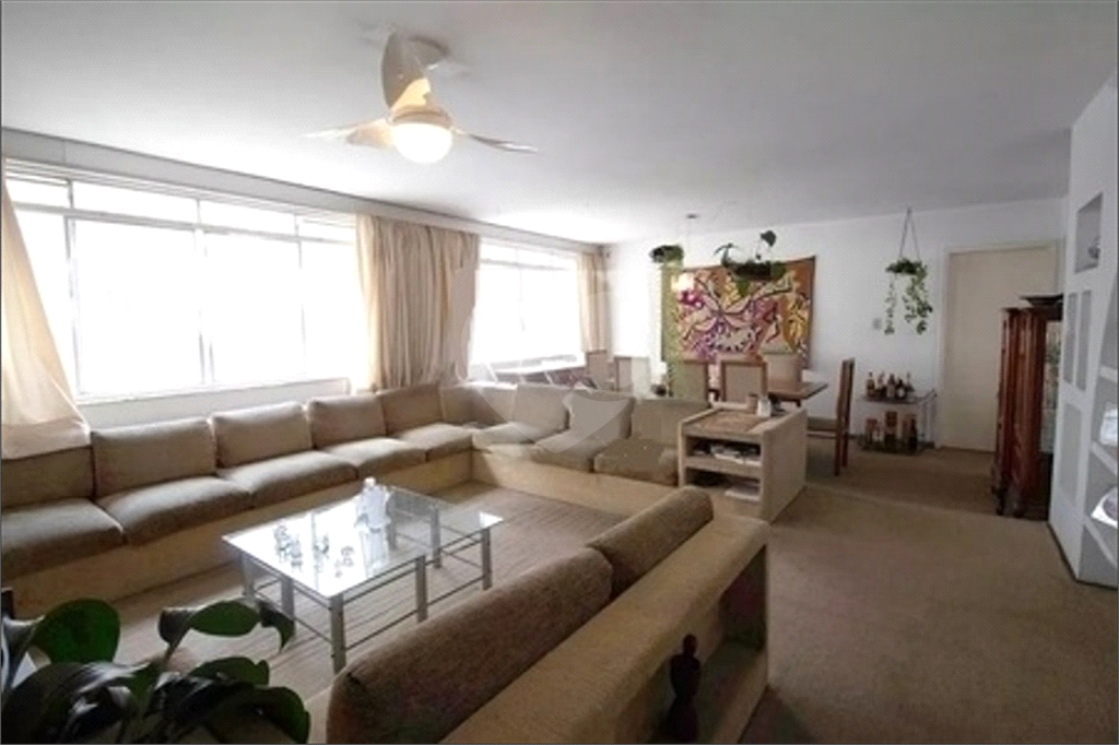 APARTAMENTO em JARDIM PAULISTA