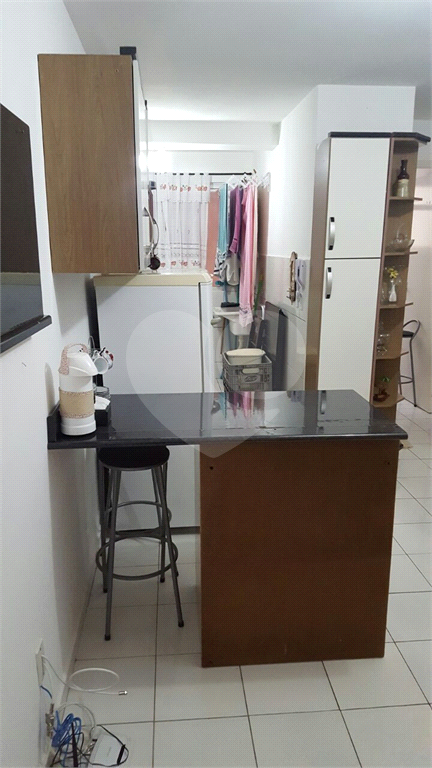 Apartamento à venda com 2 quartos, 47m² - Foto 3