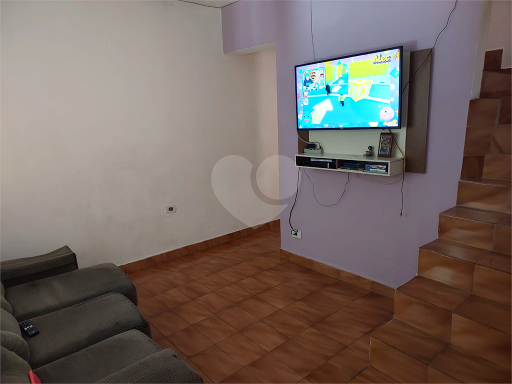 CASAS PARA RENDA OU USO PARA FAMÍLIA