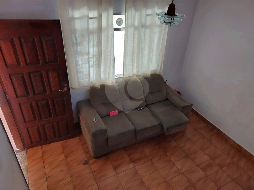 CASAS PARA RENDA OU USO PARA FAMÍLIA