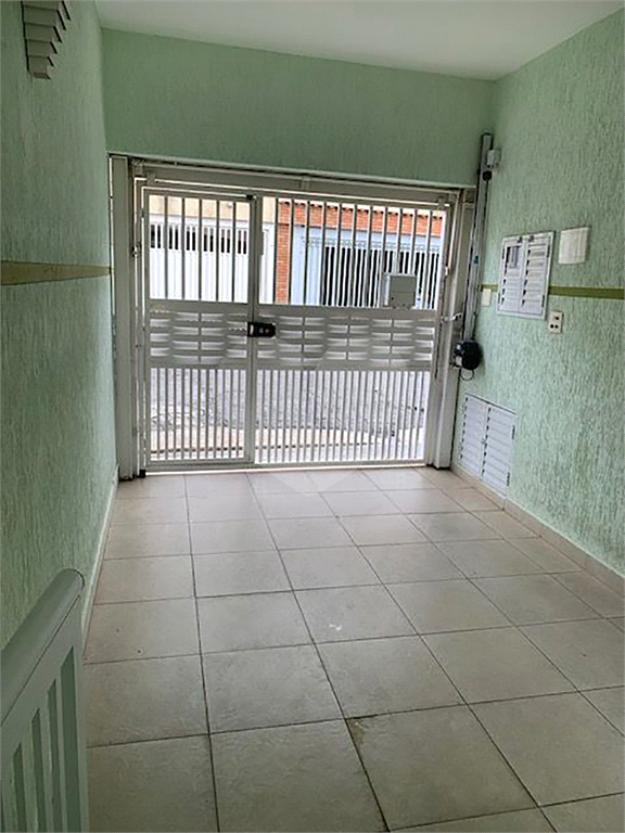 Sobrado à venda com 3 quartos, 201m² - Foto 1