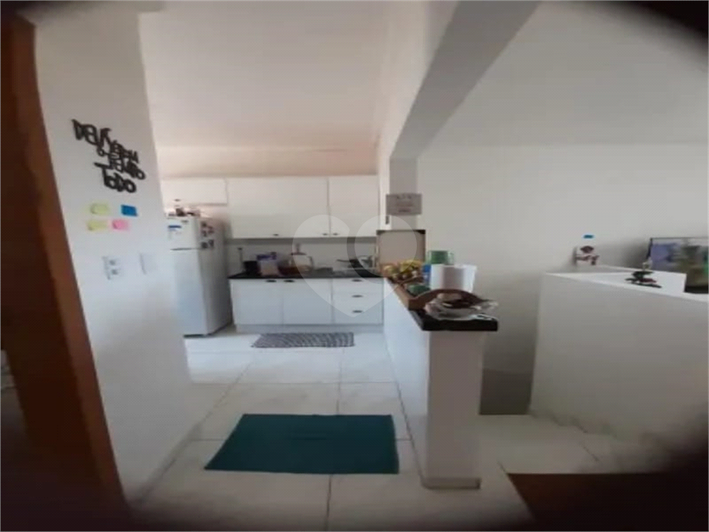 Casa de condomínio com 2 quartos 1 vaga no Maracanã - Praia Grande