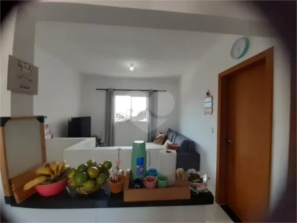 Casa de condomínio com 2 quartos 1 vaga no Maracanã - Praia Grande