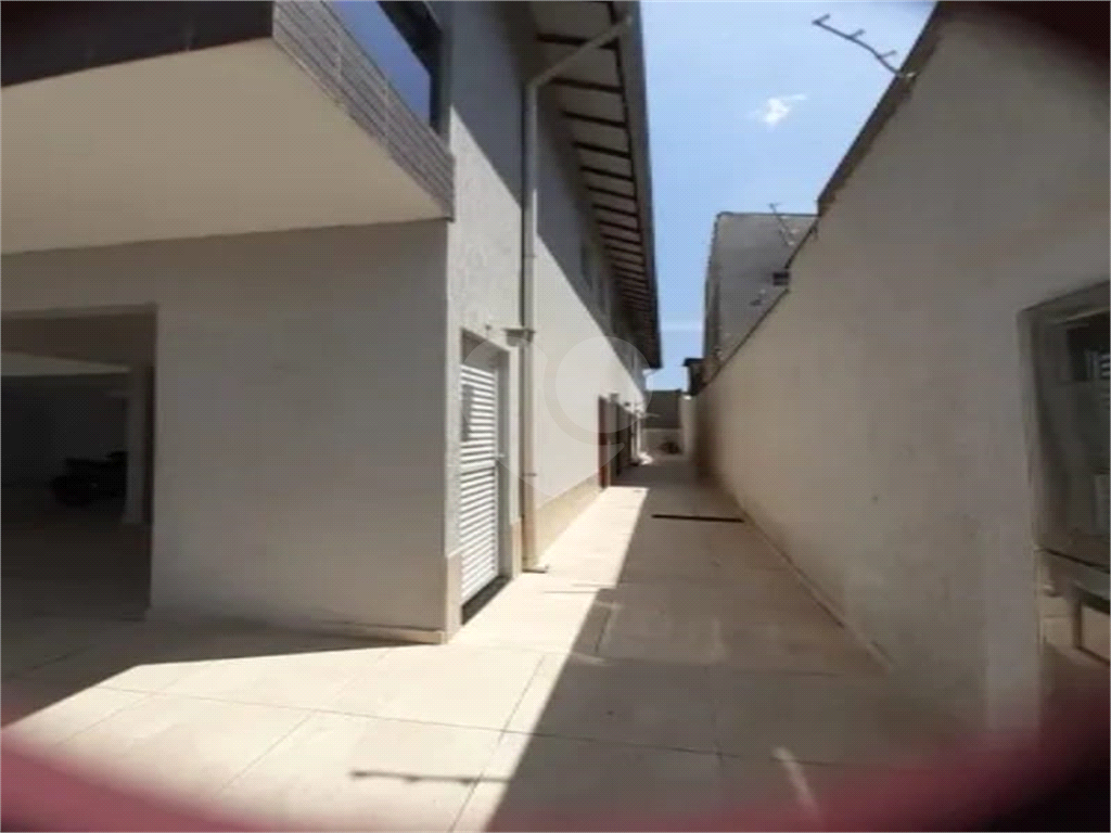 Casa de condomínio com 2 quartos 1 vaga no Maracanã - Praia Grande
