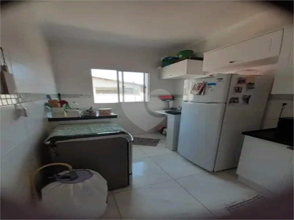 Casa de condomínio com 2 quartos 1 vaga no Maracanã - Praia Grande