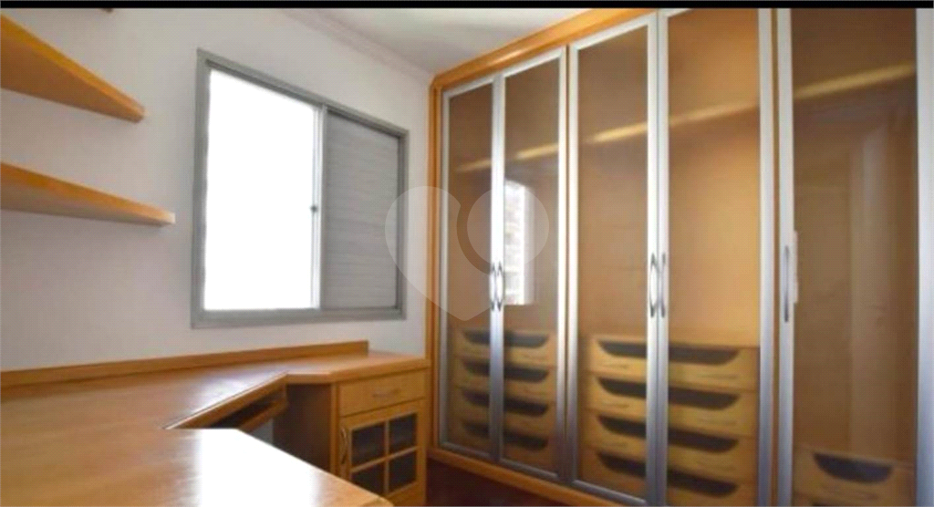 APARTAMENTO em TATUAPÉ
