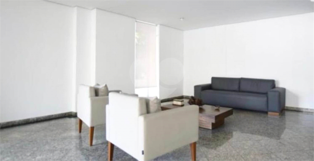 APARTAMENTO em TATUAPÉ