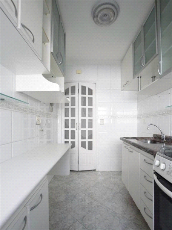 APARTAMENTO em TATUAPÉ