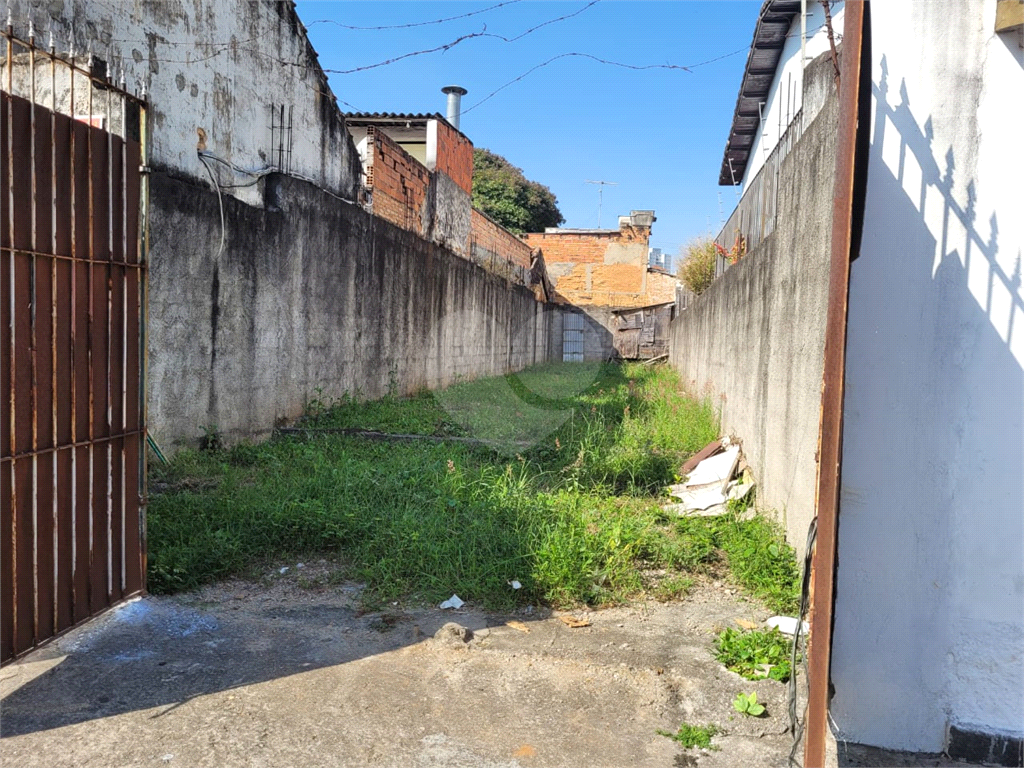 Terreno plano e limpo na Casa Verde com 161m2 de área total