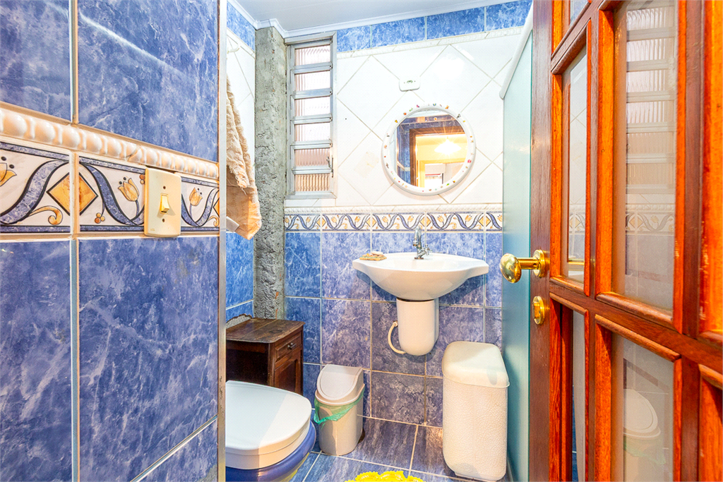 APARTAMENTO em PINHEIROS