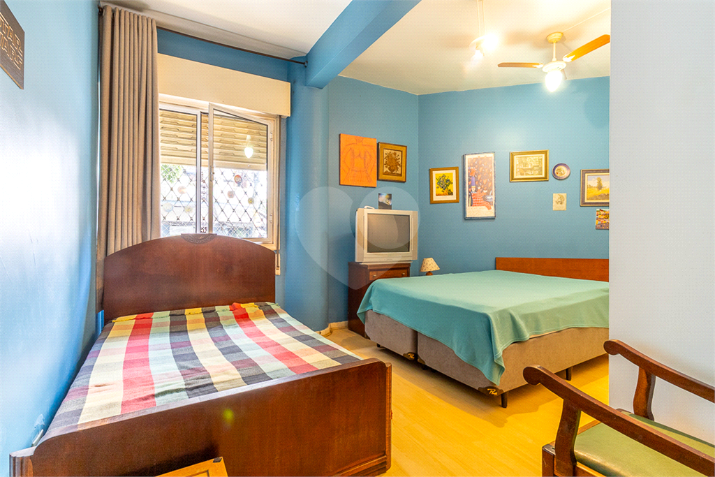 APARTAMENTO em PINHEIROS