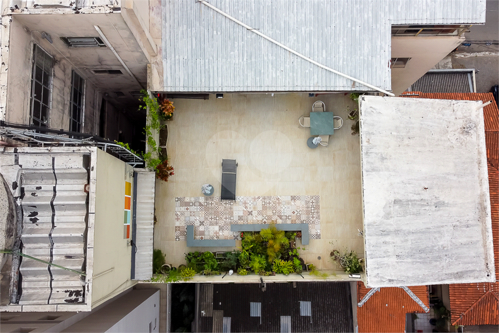 APARTAMENTO em PINHEIROS