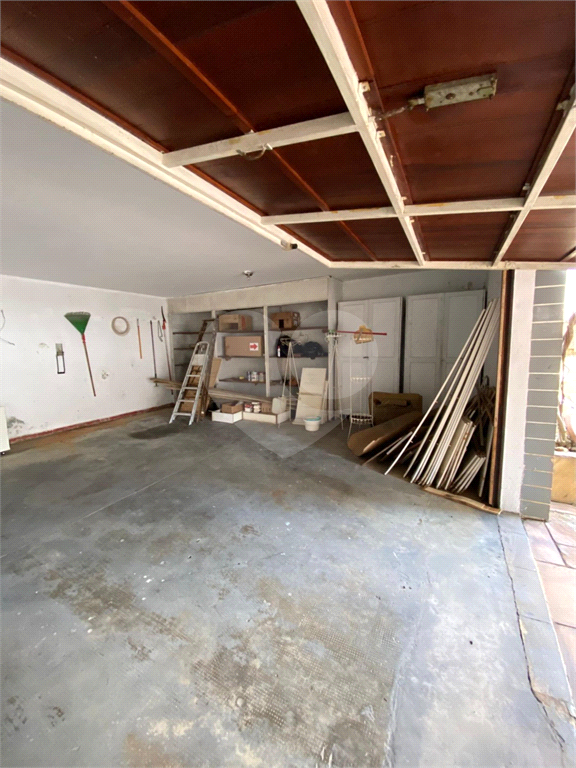 Casa grande (373m2) com excelente preço para venda no Pacaembú