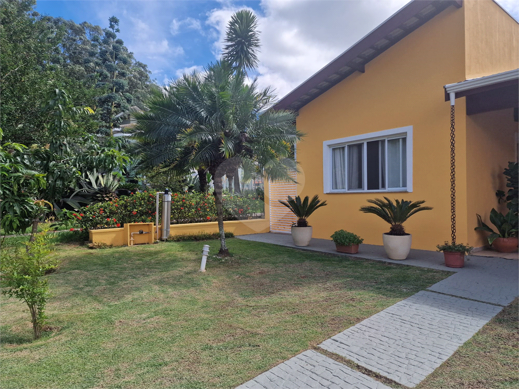 Casa de Condomínio à venda com 3 quartos, 170m² - Foto 2