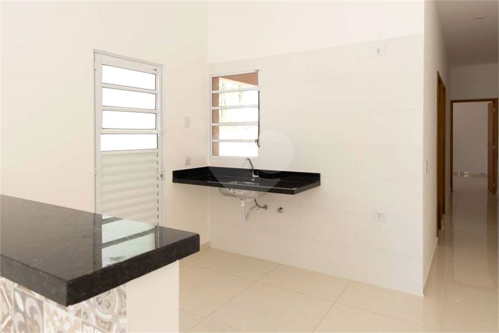 Casa à venda com 2 quartos, 59m² - Foto 8