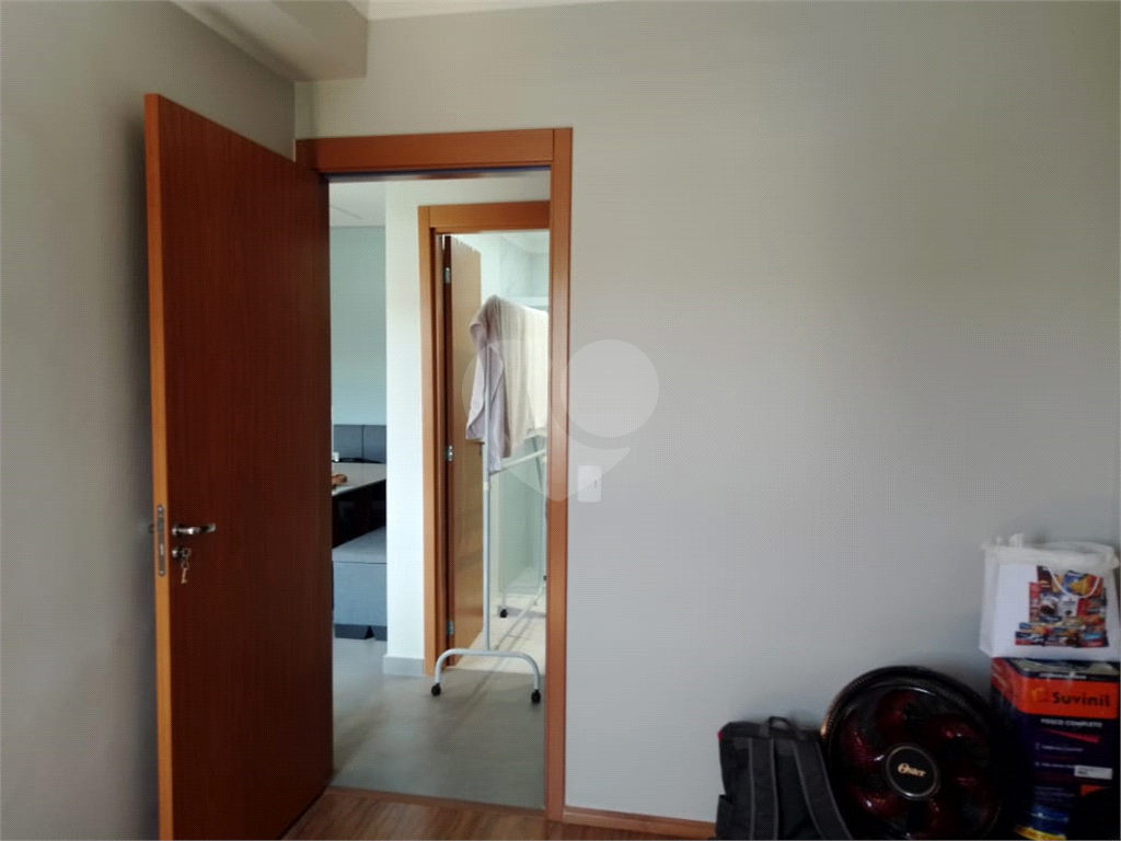 Apartamento à venda com 2 quartos, 46m² - Foto 11