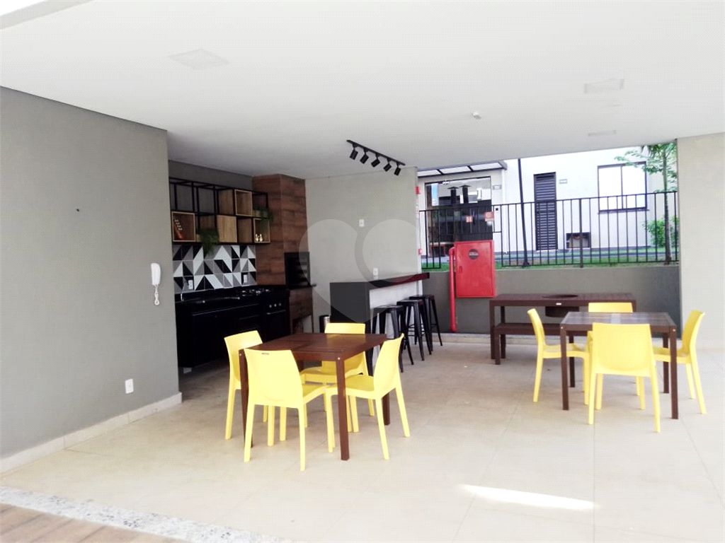 Apartamento à venda com 2 quartos, 46m² - Foto 31