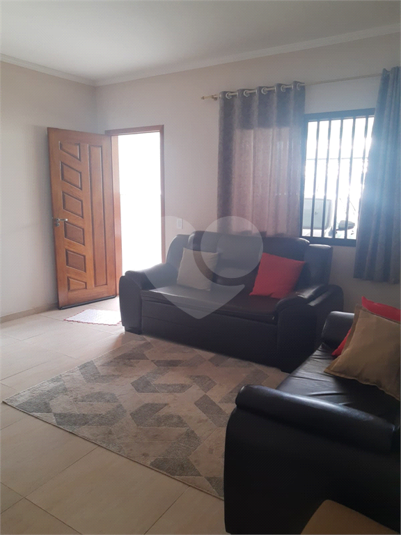 Sobrado à venda com 3 quartos, 90m² - Foto 1
