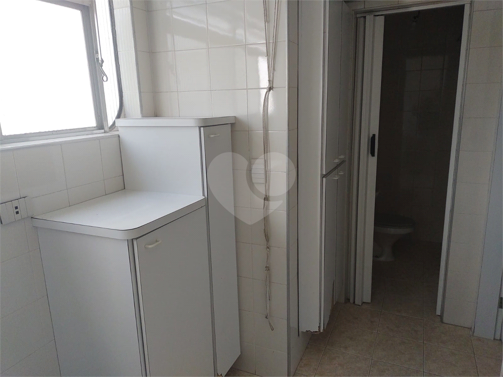 APARTAMENTO em TREMEMBÉ