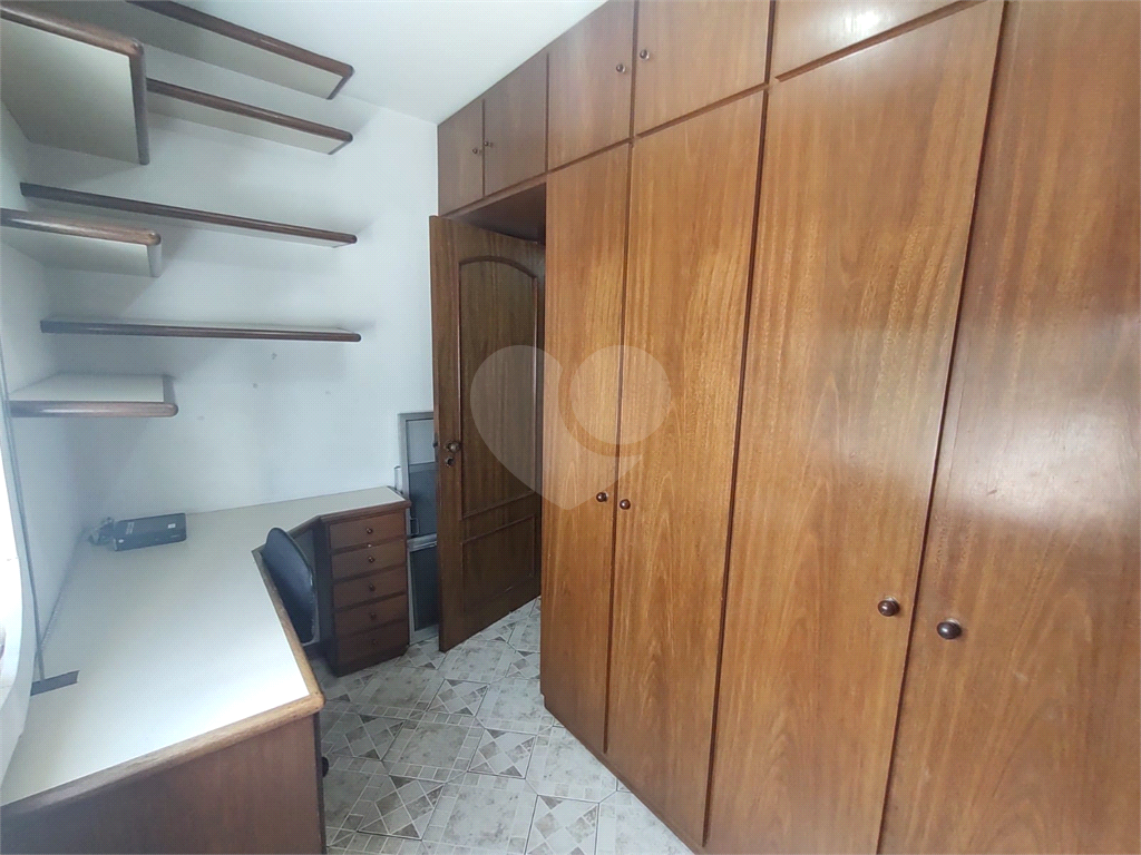 APARTAMENTO em TREMEMBÉ