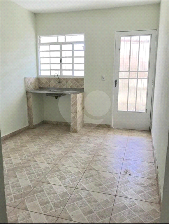 Sobrado à venda com 4 quartos, 100m² - Foto 32