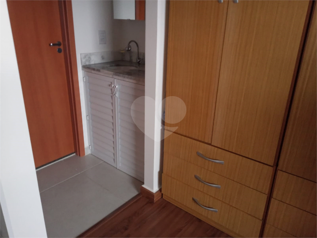 Sobrado à venda com 4 quartos, 100m² - Foto 16